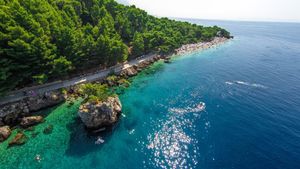 CIJENE RASTU Do 128.000 eura za trogodišnju koncesiju u Brelima: "Želimo više reda na plažama i manje koncesionara"
