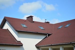 Muškarac od 90 godina pao s krova u Istri i poginuo