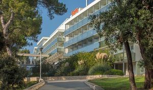 Pao broj komercijalnih soba, apartmana i kreveta, iznimka su hoteli!