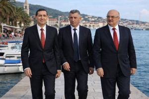 Čermak, Gotovina i Kotromanović i službeno preuzeli Gaženicu, ostalo su samo - generalije