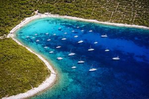 Poništeni koncesijski natječaji za sidrišta – Muljali s ponudama, a općinska tvrtka pokušala ugurati kamion za otpad pod trošak…