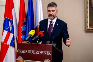 Franković protiv cabrio autobusa na Pilama: "Došao je kraj, ja ću osobno tamo biti"