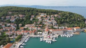 Jelsa, Vodice i Primorsko-goranska županija među najsigurnijima - Prvi put u Hrvatskoj nagrade za sigurnost u turizmu