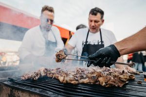 Gastronomski spektakl na Pagu: Janjetina kakvu još niste probali na Kaloka festivalu!