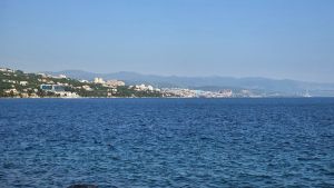 Vjetrovitija nedjelja, ali sunčana i iznadprosječno topla