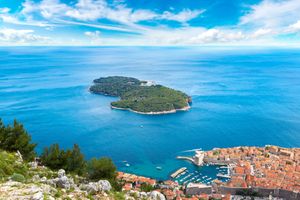 OTOK S KOJEG SE NIŠTA NE SMIJE ODNIJETI: Lokrum bilježi rekorde, a turisti su očarani novom atrakcijom!