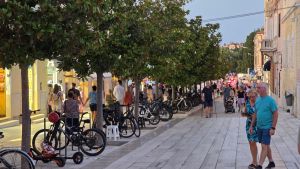 Poreč već sada pun turista: Luksuzni hoteli rade punom snagom