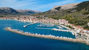 SVEČANO OTVORENJE Luka Baška je dobila novo, ljepše lice!