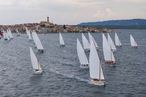 24. REGATA ZA DUŠU I TILO: Betina slavi tradiciju, drvenu brodogradnju i međunarodno prijateljstvo