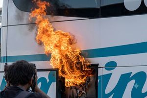Na cesti između Dubrovnika i Neuma planuo autobus