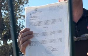 „Plati 5 eura ili nema kupanja!” Poznati zadarski aktivist zaustavljen na ulazu u plažu u Petrčanima, pa zatražio hitne odgovore institucija!