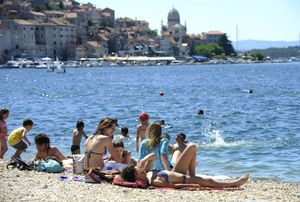 Starija žena utopila se na šibenskoj plaži