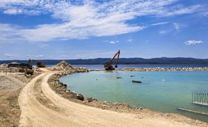 BOL DOBIVA NOVU POMORSKU VIZURU Projekt od 16 milijuna eura napreduje brže od plana, osigurano 150 novih vezova