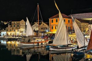 NEBESKI ZAŠTITNIK Dani sv. Lovrinca u Vrboskoj