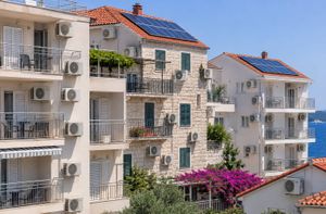 SRUŠEN APSOLUTNI REKORD NA OBALI Potrošnja struje skočila za 500%, a solarni uzlet stvorio neočekivan problem!