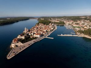 NEMIR NA OTOKU Rab dodatno testira vodu zbog otpada iz Gospića