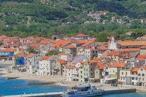 Smrtno stradao mopedist u Baškoj