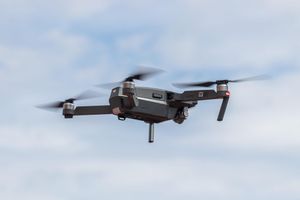 Policija pronašla Nijemca koji je dizao dron u blizini Zračne luke Split