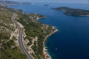 Golemi interes za najskuplji cestovni projekt na jugu: Pogledajte tko sve želi graditi autocestu do Dubrovnika i koje su cijene u igri!