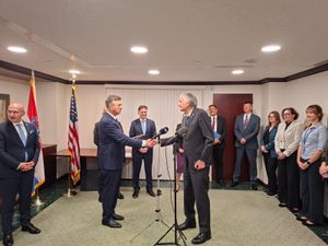 DOBIO PUTOVNICU RH Američki nobelovac podrijetlom s Visa postao hrvatski državljanin: "Pomaknuo je granice spoznaje"