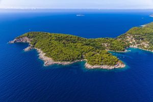 SUNČANA SRIJEDA NA JADRANU Bura ujutro slabi, popodne maestral i ugodne temperature