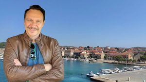 ZAUSTAVLJENI RADOVI NA KORČULI Enis Bešlagić gradio bez dozvole, reagirala komunalna inspekcija
