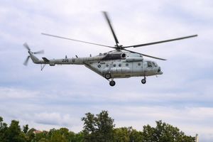 Vojnim helikopterom hitno prevezena životno ugrožena trudnica iz Splita u Zagreb