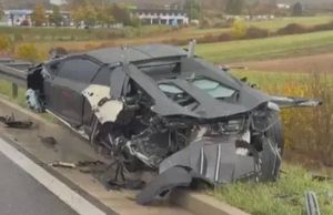 Utrkivali se na A1? Lamborghini završio na ogradi, potpuno skršen - Nitko nije ozlijeđen!