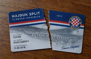UDARAC "KUKAVIČKOJ ŠUTNJI HAJDUKA" Razočarani otac poslao brutalnu poruku i ispisao djecu iz kluba!