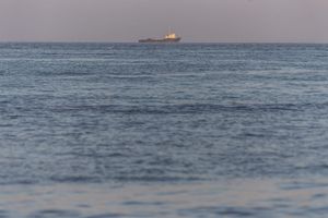 Tanker pogođen s više projektila 51 NM od obale: "Više ozlijeđenih mornara"