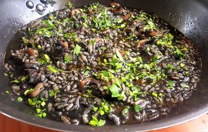 ŽELINA KUŽINA Sipa na rižot ili crni rižot