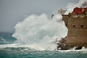 “METEO-PAT” DANIELA PAVLINOVIĆA: Dan velikih valova