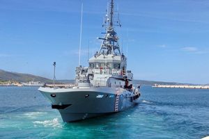 Biskupima odobren prijevoz vojnim brodom “jer je trebalo stići na krizmu”