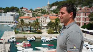 NI KRIV NI DUŽAN Zbog Facebook komentara osobe istog imena i prezimena, direktor TZ Hvara ispao antivakser