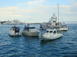 SUDAR DVAJU PLOVILA KOD SPLITA Ozlijeđeno devetero ljudi!