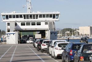 PROMETNI SEKTOR U SEZONI Ceste i pomorstvo snažno rastu