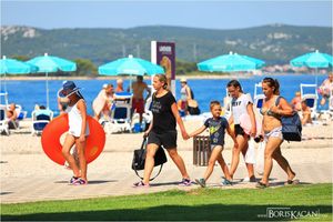 Česi najavili masovno trošenje na Jadranu: ‘Ljudi, ovo ljeto potrošite sve kune koje imate!‘