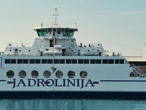 Ljetni raspored plovidbe Jadrolinije kreće u petak, 4. lipnja