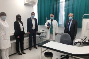Vrijedna medicinska oprema Domu zdravlja u Veloj Luci