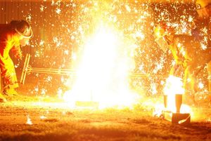 Splitska policija traži luđaka koji je na strankinju bacio pirotehničko sredstvo