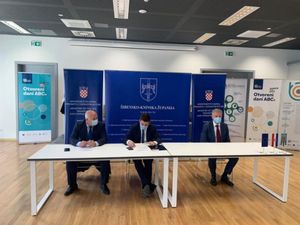 Butković u Šibeniku potpisao 11 milijuna kuna vrijedne ugovore