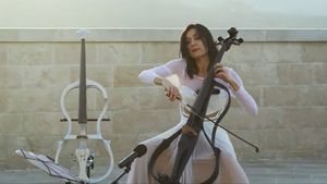 POZDRAV LJETU: Uživajte u zvucima violončela Ane Rucner