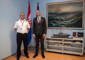 Hrvatska ratna mornarica nastavlja dobre odnose s Gradom Splitom