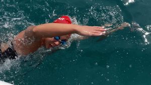 U čast Dana pobjede, Trogiranka Antonia Buličić preplivala 19 milja oko cijelog Čiova!