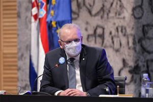 Božinović potvrdio: Od 1. rujna otvaraju se zatvoreni dijelove kafića