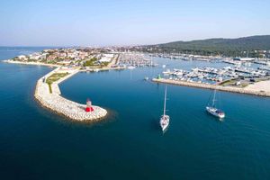 Jedan od vodećih svjetskih proizvođača jahti i superjahti u Bibinju i Sukošanu otvara prvi ured na Sredozemlju