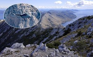 HGSS i HRZ helikopterom izvlačili dehidriranu planinarku s vrha Pelješca