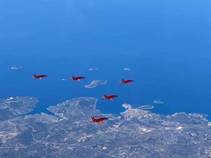 NEZABORAVAN POGLED Crvene strijele preletjele hrvatsku obalu