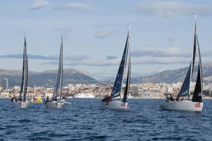 MELGES 24 Drugi dan prvenstva Hrvatske – Kuret u vodstvu nakon pet plovova