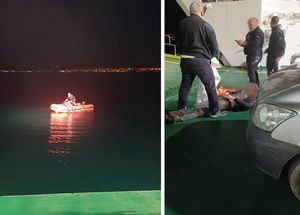 DRAMA U TRAJEKTU Skočio u more i odbijao pomoć u spašavanju!